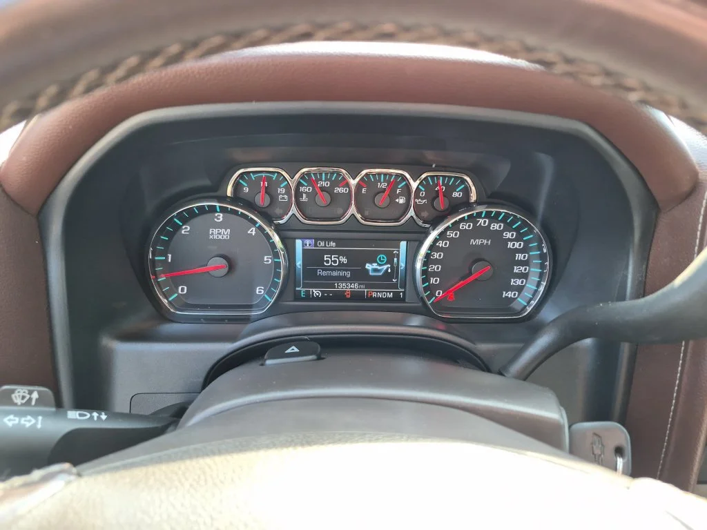 Used 2016 DEEP OCEAN BLUE METALLIC Chevrolet High Country image 21
