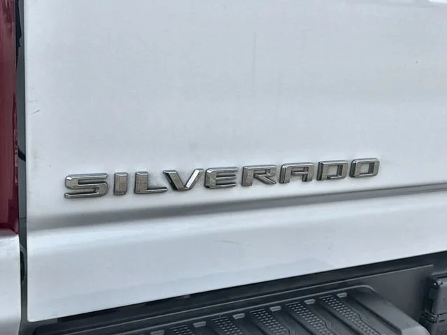 Certified Used 2025 Summit White Chevrolet LT DRW image 30