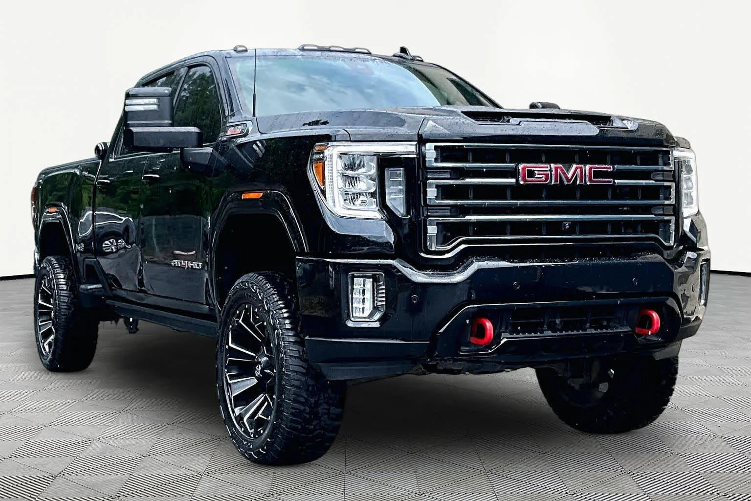 Used 2022 Onyx Black GMC AT4 image 2