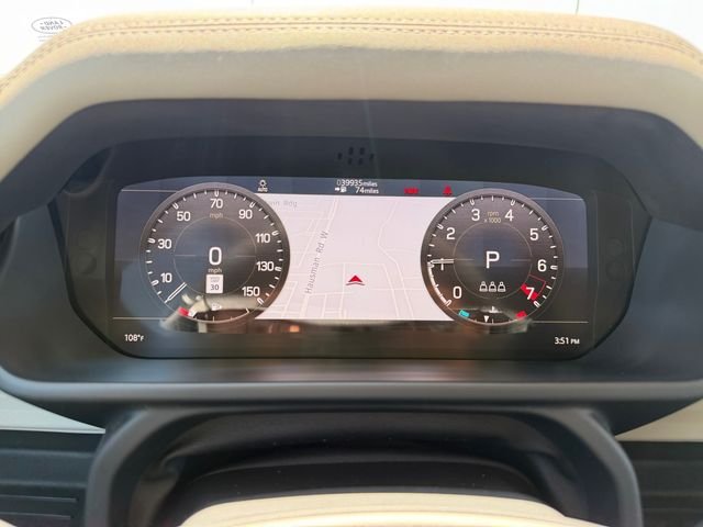 Used 2020 White Land Rover S image 14