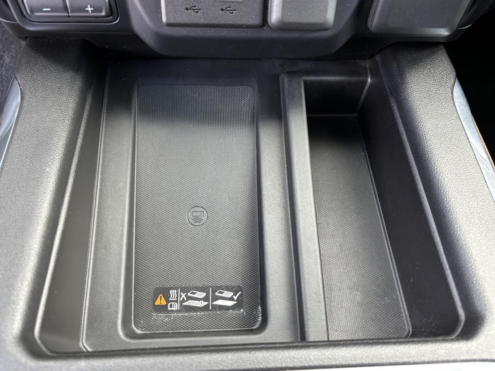 Used 2019 Cajun Red Tintcoat Chevrolet High Country image 28