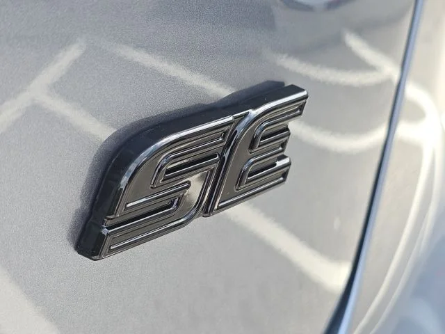 Used 2024  Toyota SE image 9