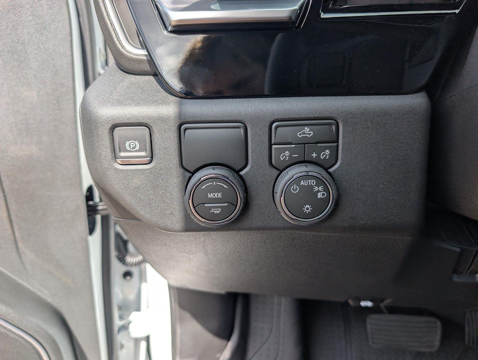2026 Chevrolet Silverado 1500 LT - Photo 30