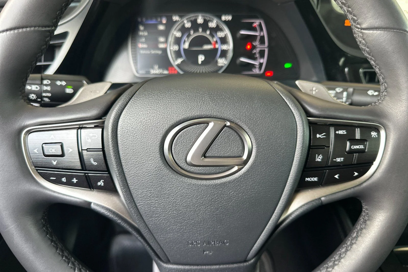 Used 2023 Gray Lexus 350 image 18