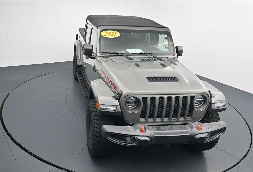 Used 2021 Gray Jeep Mojave image 24