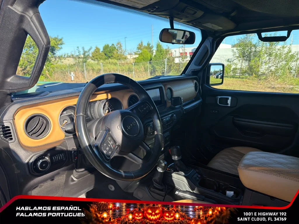 Used 2018  Jeep Sport S image 16