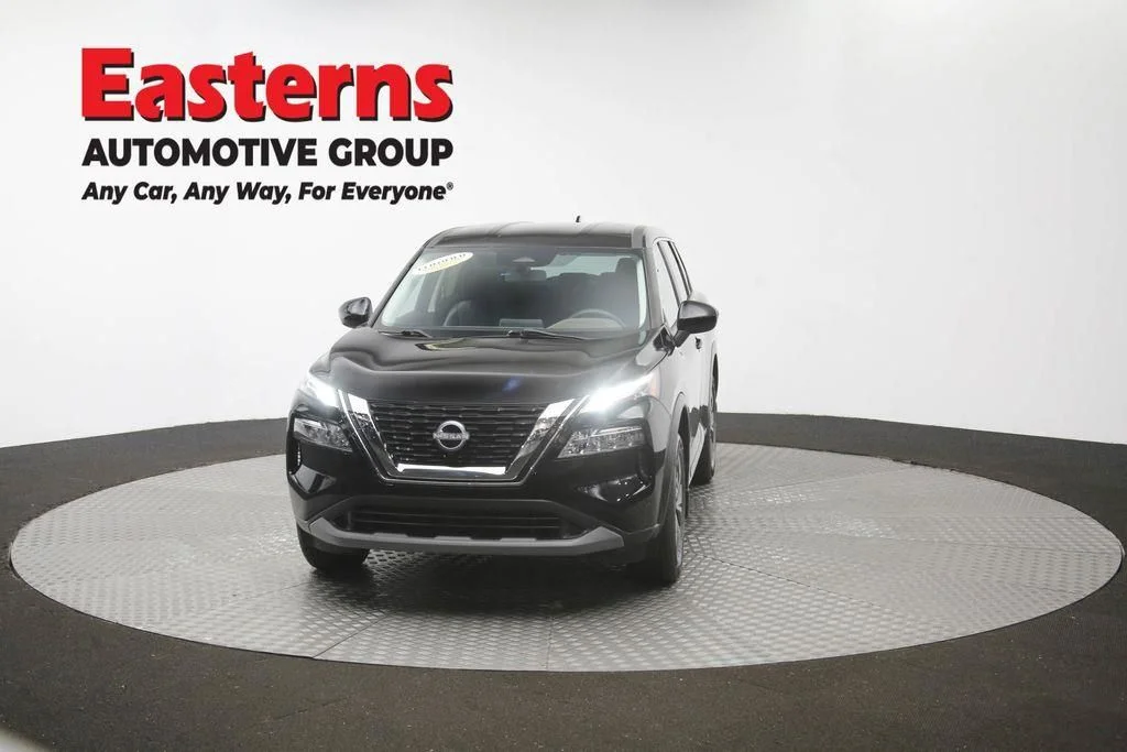 Used 2023 Black Nissan SV image 55