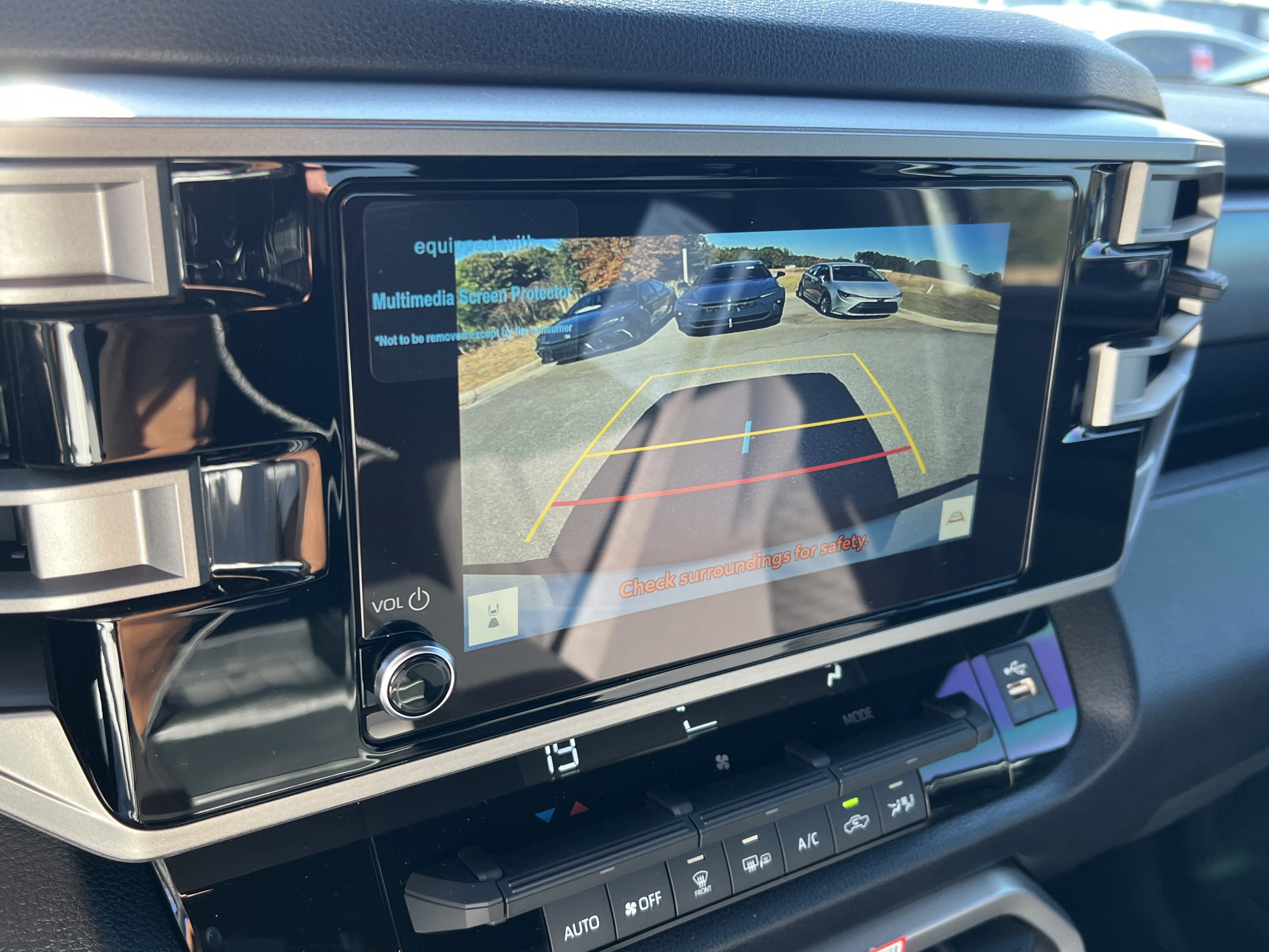 2026 Toyota Tundra SR5 - Photo 26