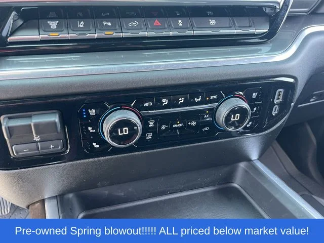 Used 2025 White Chevrolet High Country image 29