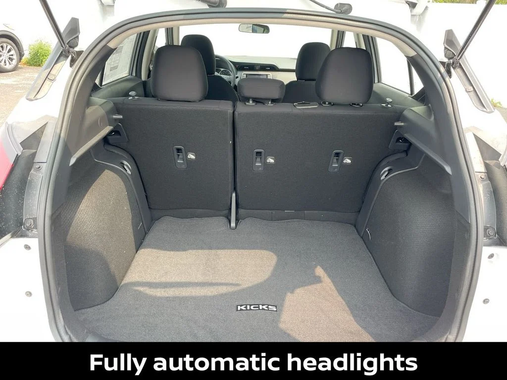 2025 Nissan KICKS PLAY Base - Photo 35