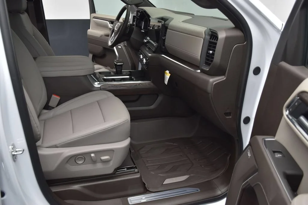 2026 GMC Sierra 1500 SLT - Photo 24