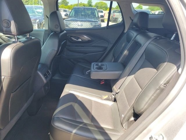 Used 2024 Sterling GMC SLT image 18