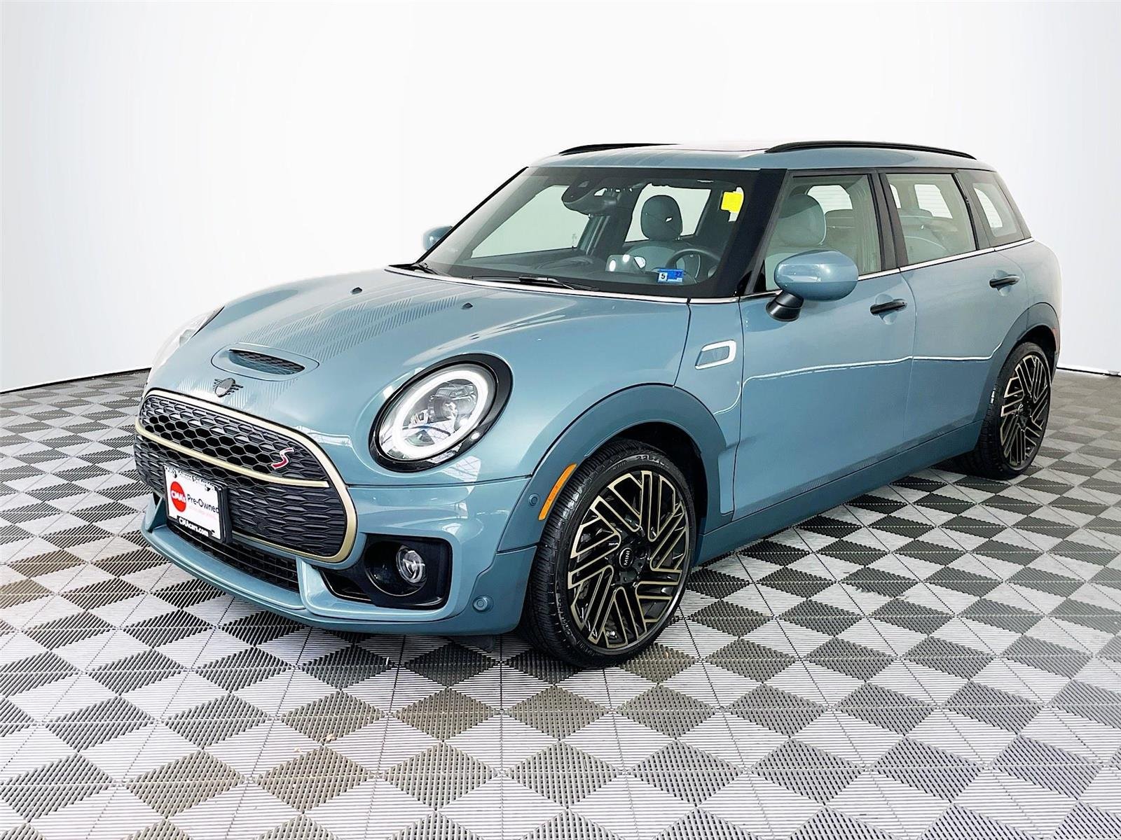 Used 2023 Sage Green Metallic MINI Cooper S image 3