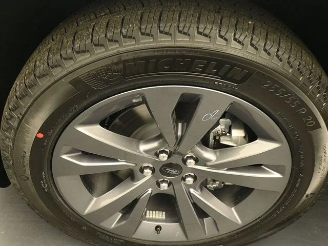 New 2026 Star White Metallic Tri-Coat Ford Active image 16