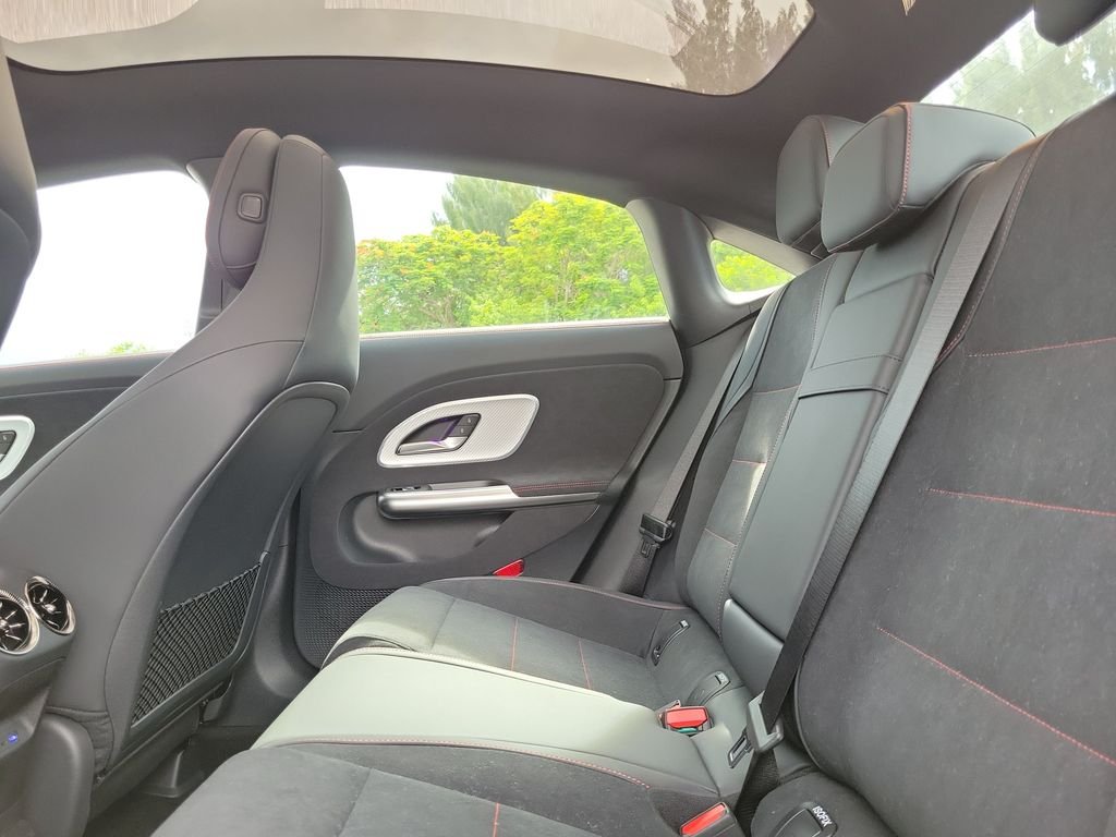 New 2027 Polar White Mercedes-Benz CLA 220 image 10