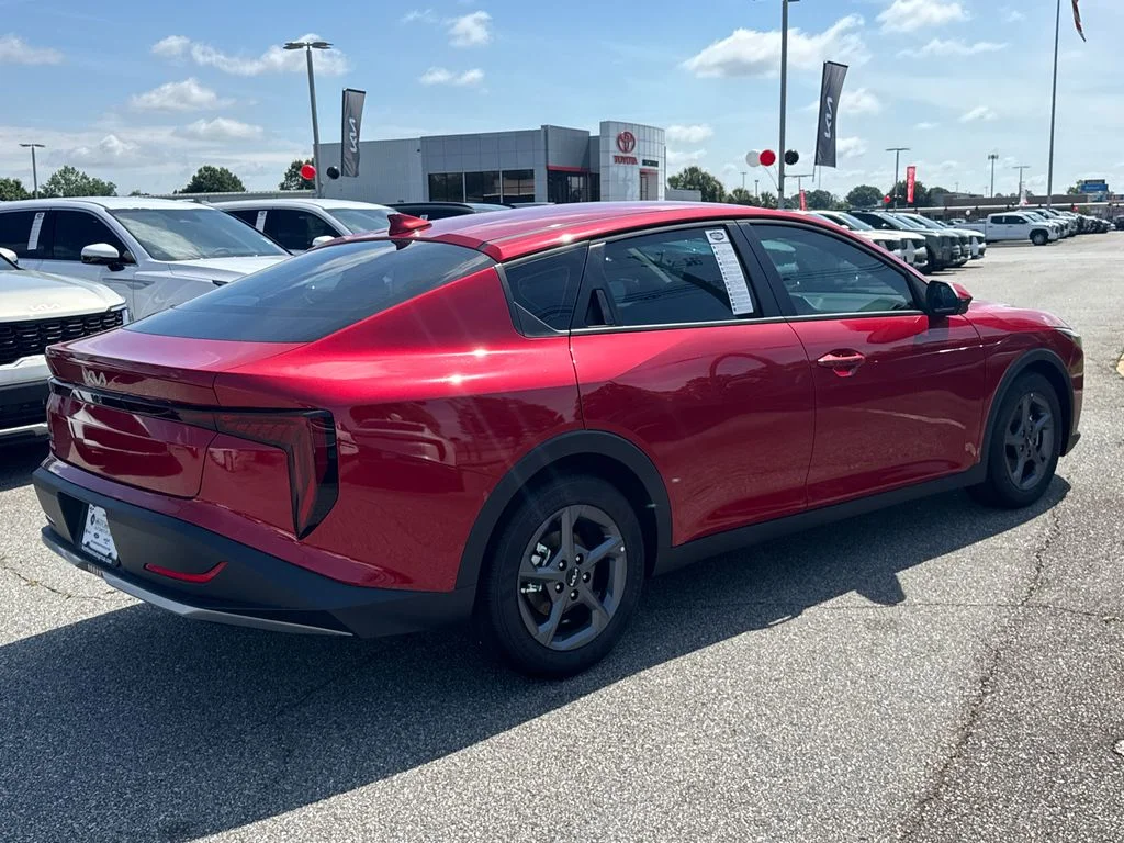New 2026 Currant Red Kia LXS image 3