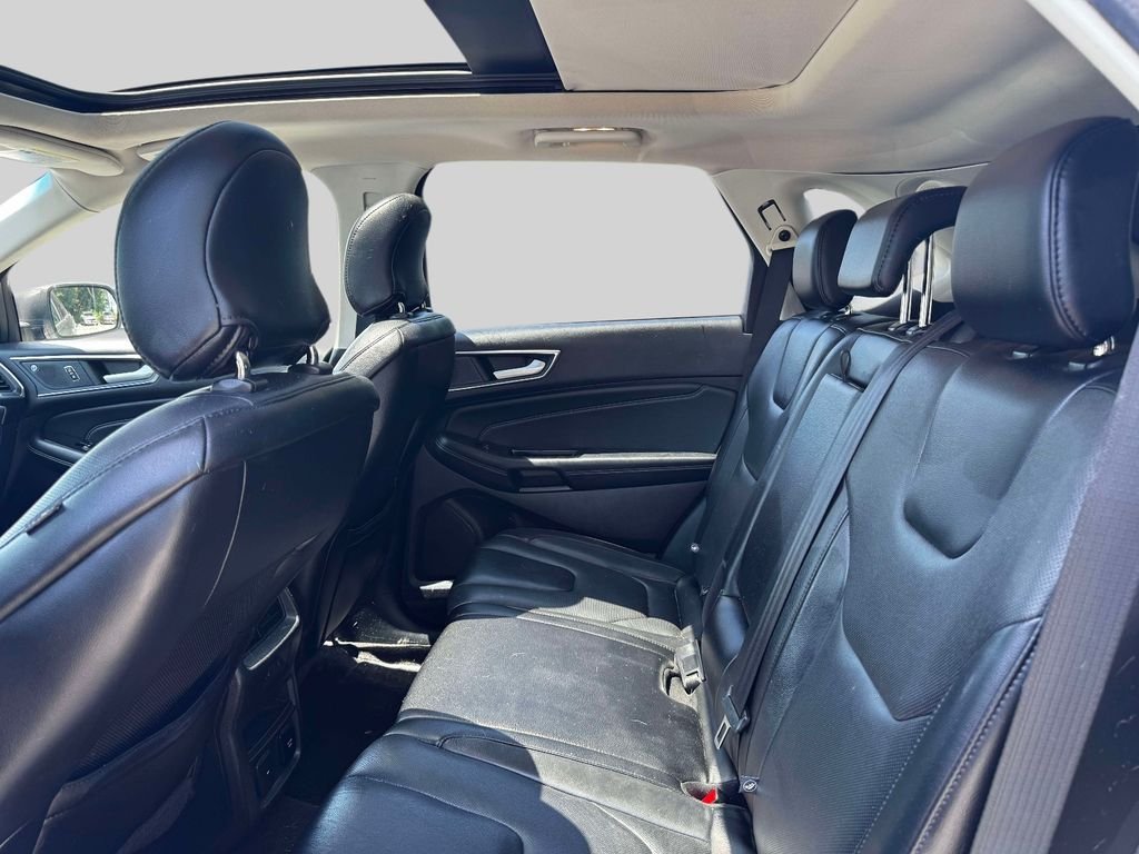 Used 2019 Gray Ford Titanium image 10