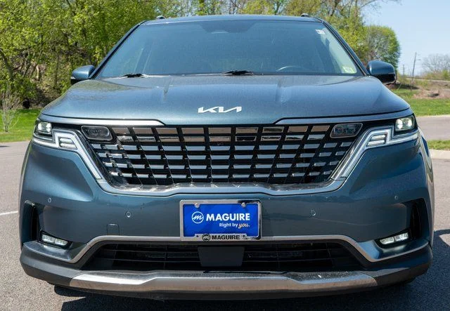 Used 2024 Blue Kia SX Prestige image 3