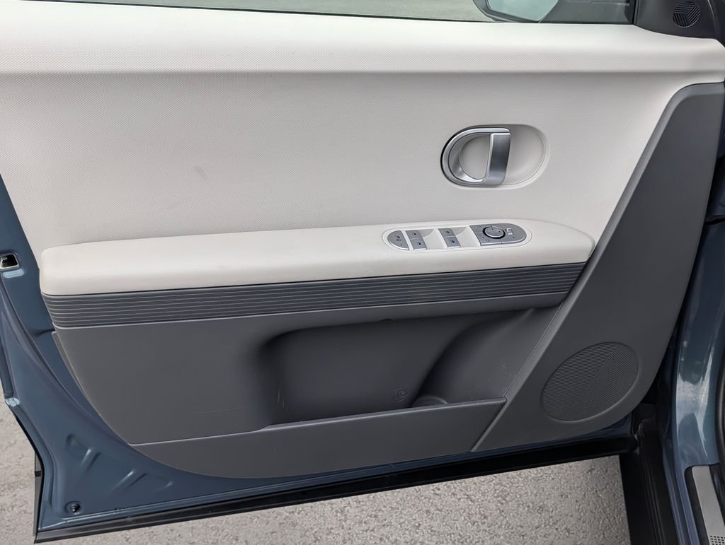 2024 Hyundai IONIQ 5 SEL - Photo 17