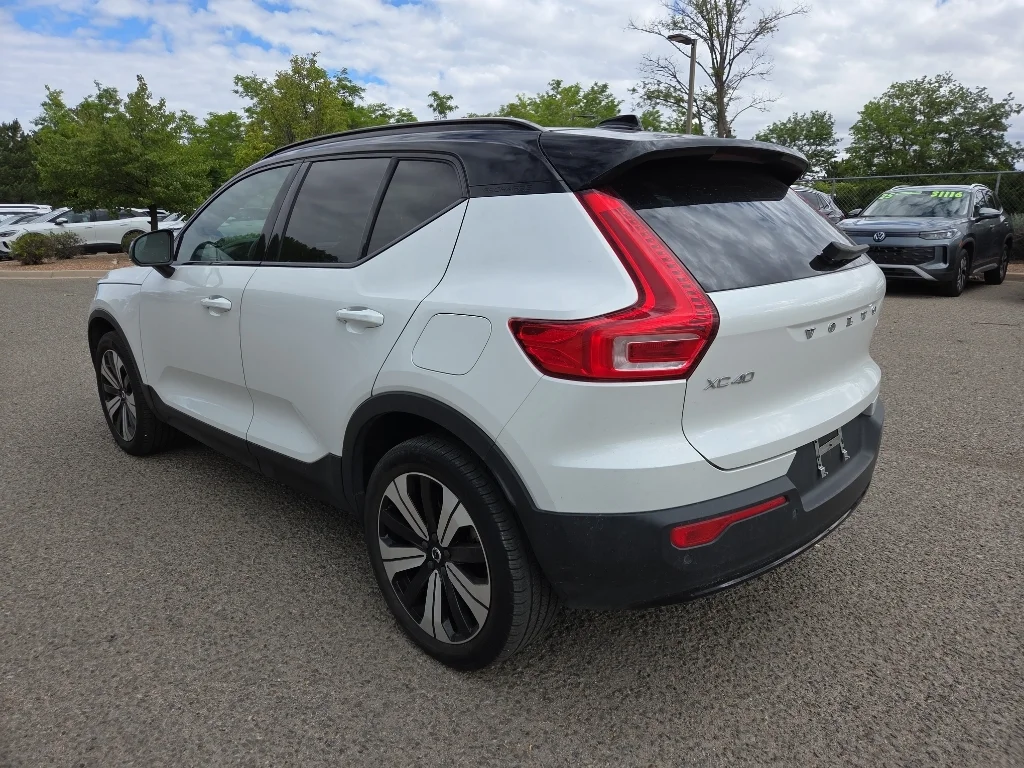 Used 2023 Volvo XC40 Plus with VIN YV4ED3UL1P2980124 for sale in Santa Fe, NM