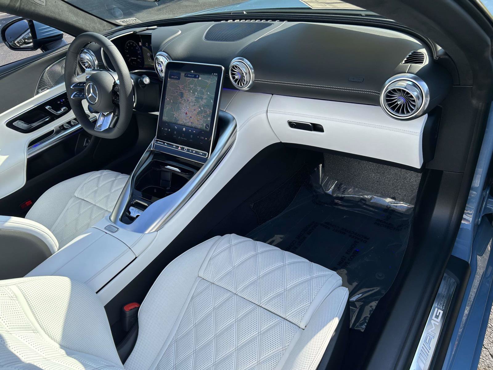 New 2027 MANUFAKTUR China Blue Solid Mercedes-Benz AMG® SL 55 Roadster image 46