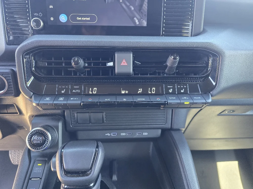 Used 2025 Ice Cap Toyota 1958 image 20