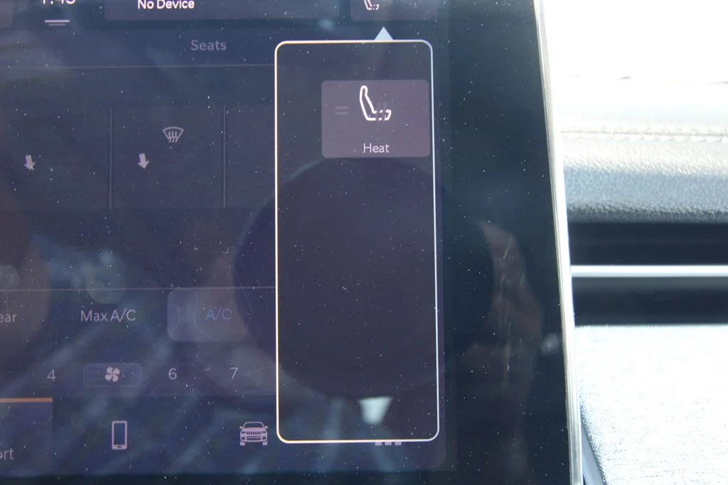 Used 2022 Blue Jeep Latitude Lux image 14