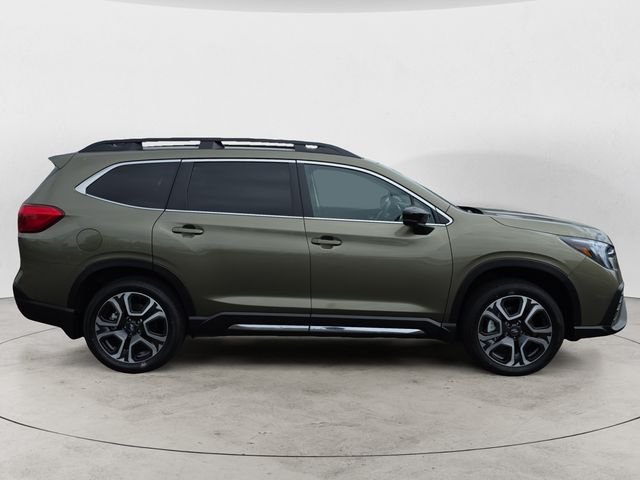 New 2026 AUTUMN GREEN METALLIC Subaru Limited 7-Passenger image 4