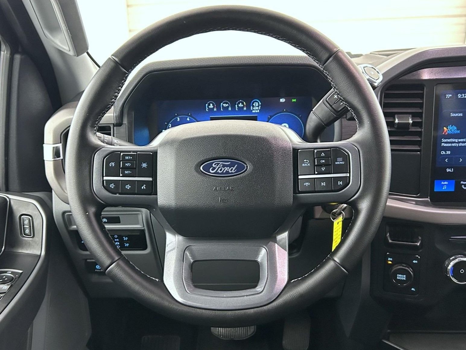 Used 2025 White Ford XLT image 11