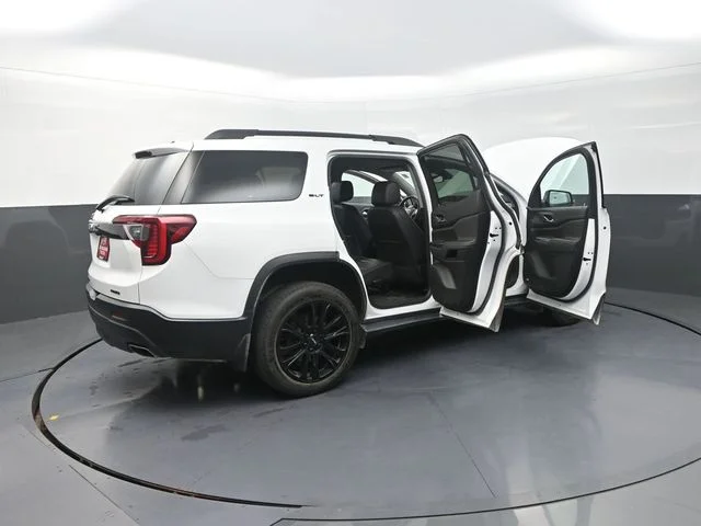 Used 2023 White GMC SLT image 44
