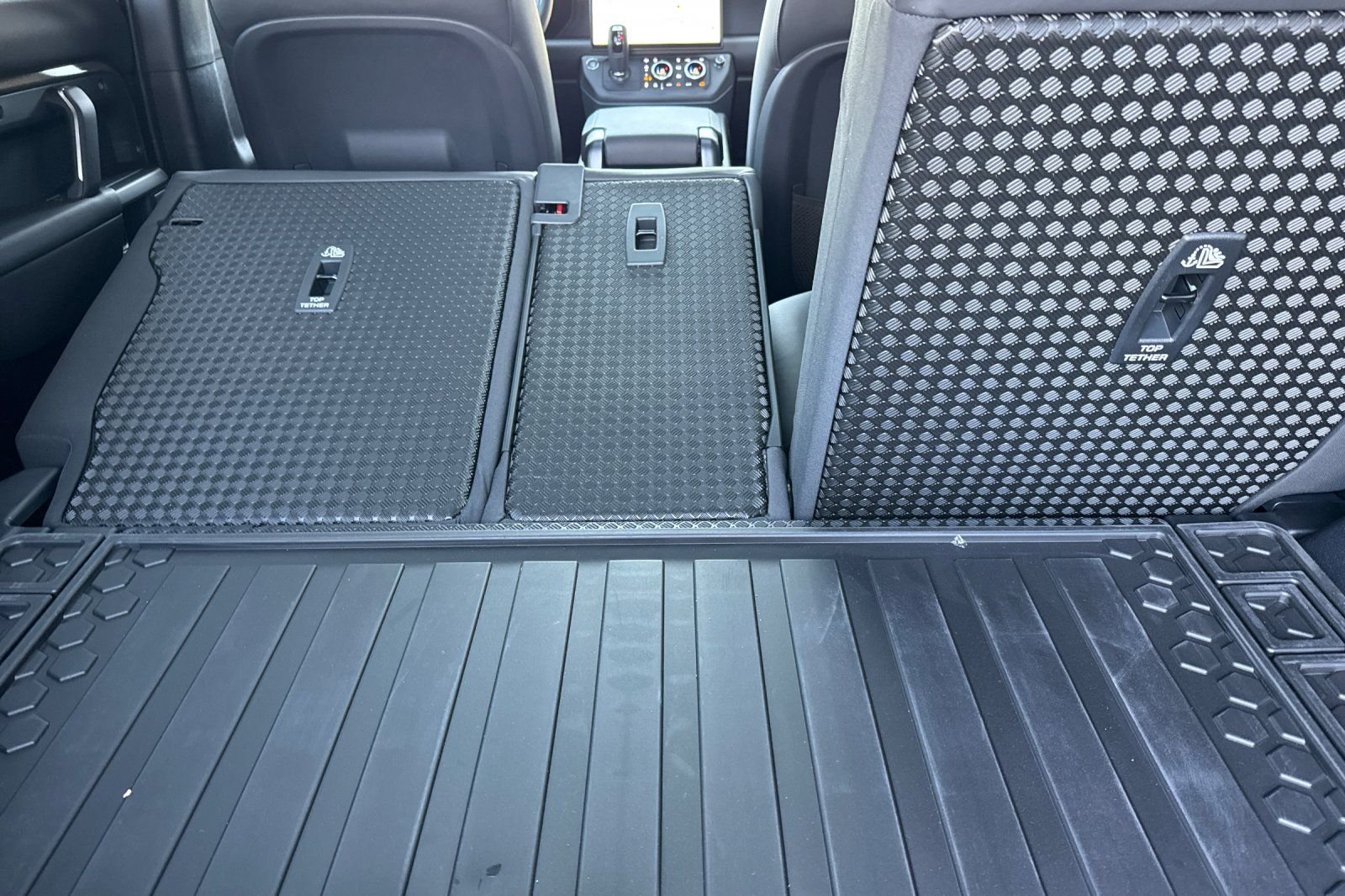 New 2026 Gondwana Stone Land Rover X-Dynamic SE image 16