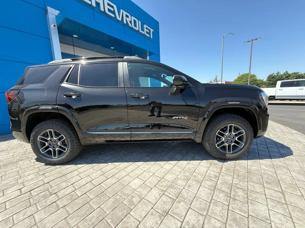 New 2026 Ebony Twilight Metallic GMC AT4 image 7