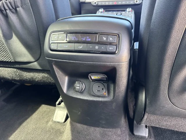 Used 2025 White Hyundai Limited image 18