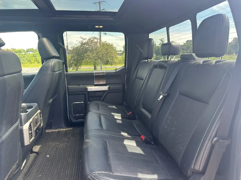 Used 2022 White Ford Lariat image 11