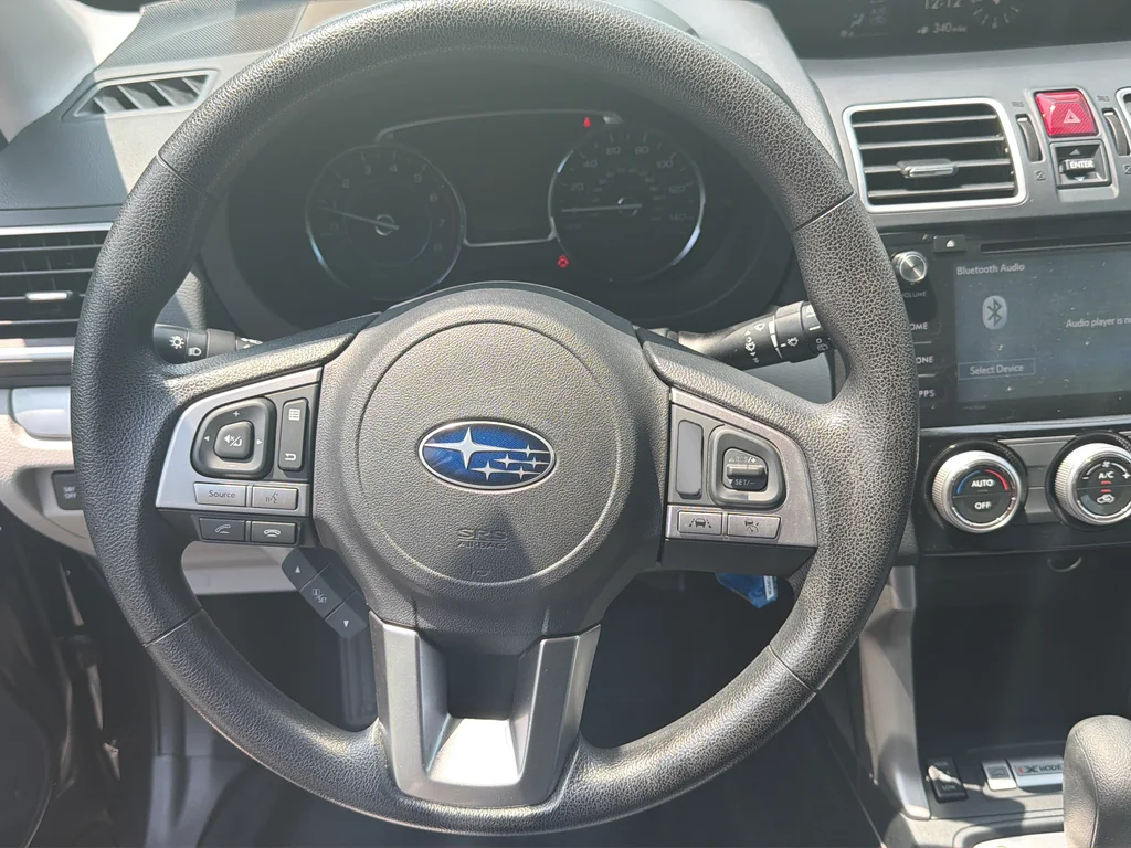 Used 2017 Dark Gray Metallic Subaru 2.5i Premium image 21