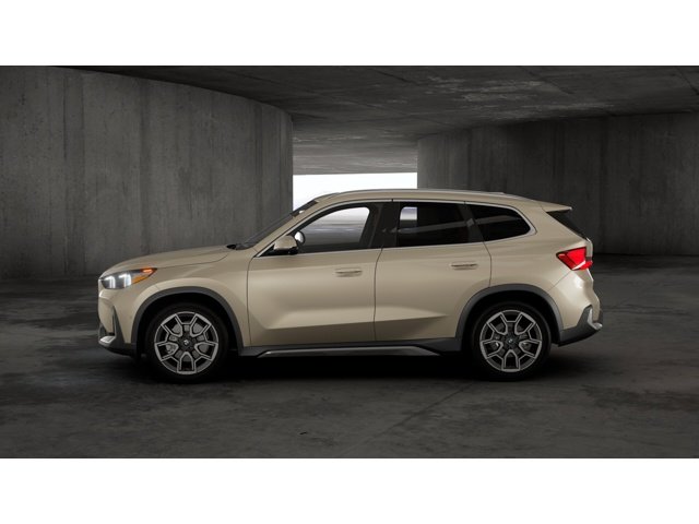 New 2027 Dune Grey Metallic BMW xDrive28i image 4