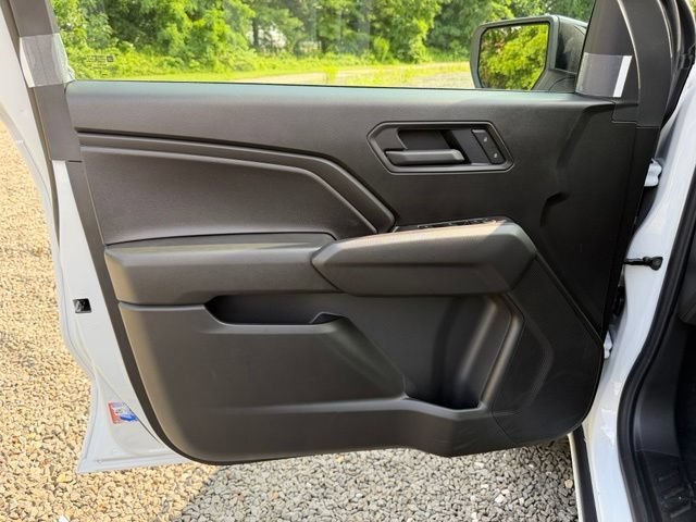 New 2026 Summit White Chevrolet Trail Boss image 14