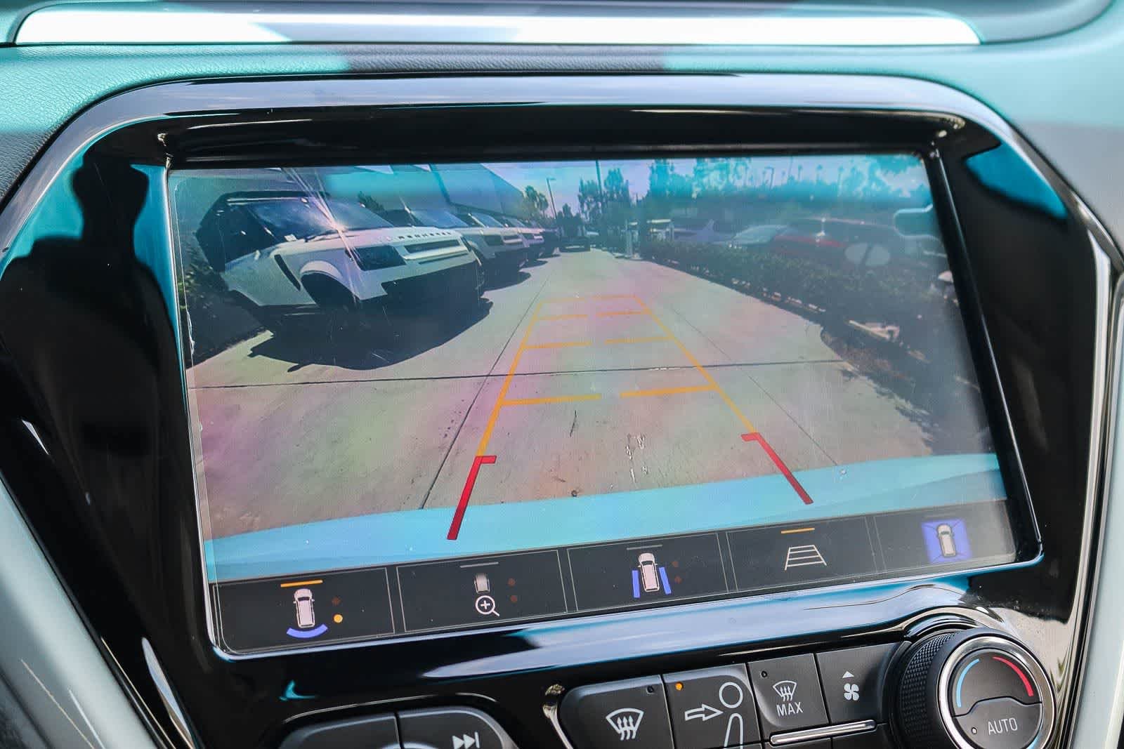 Used 2020 Oasis Blue Chevrolet Premier image 25