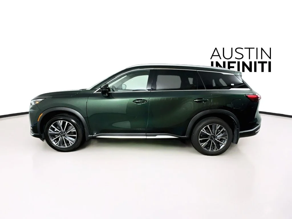 Certified Used 2026 Green INFINITI LUXE image 6