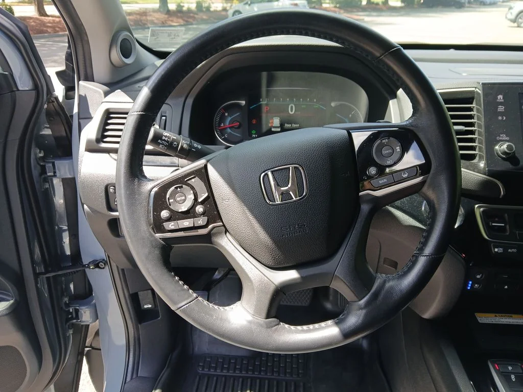 Used 2022 Blue Honda Elite image 23