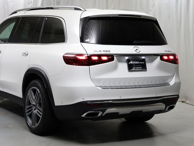 New 2026 Polar White Mercedes-Benz GLS 450 image 8
