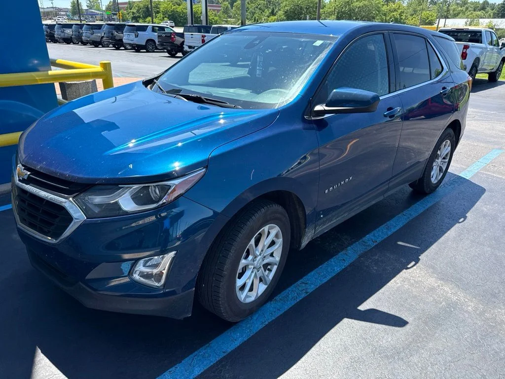 Used 2020 Pacific Blue Metallic Chevrolet LT image 1