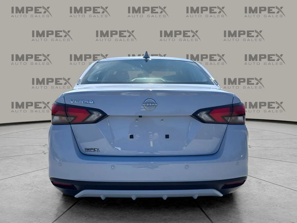 Used 2025 Gray Nissan 1.6 SV image 4
