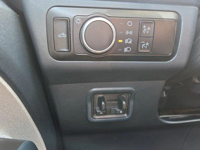 Used 2024 Oxford White Ford XLT image 14