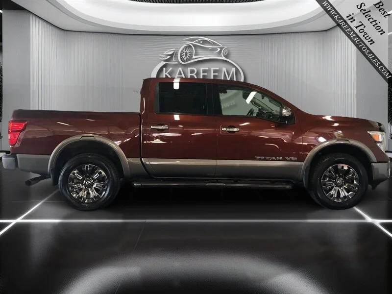 Used 2019 Forged Copper Metallic Nissan Platinum Reserve image 4