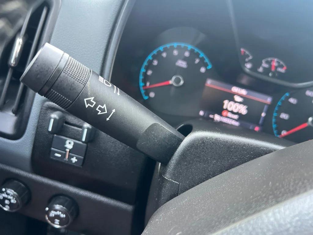 Used 2021 White Chevrolet Z71 image 33