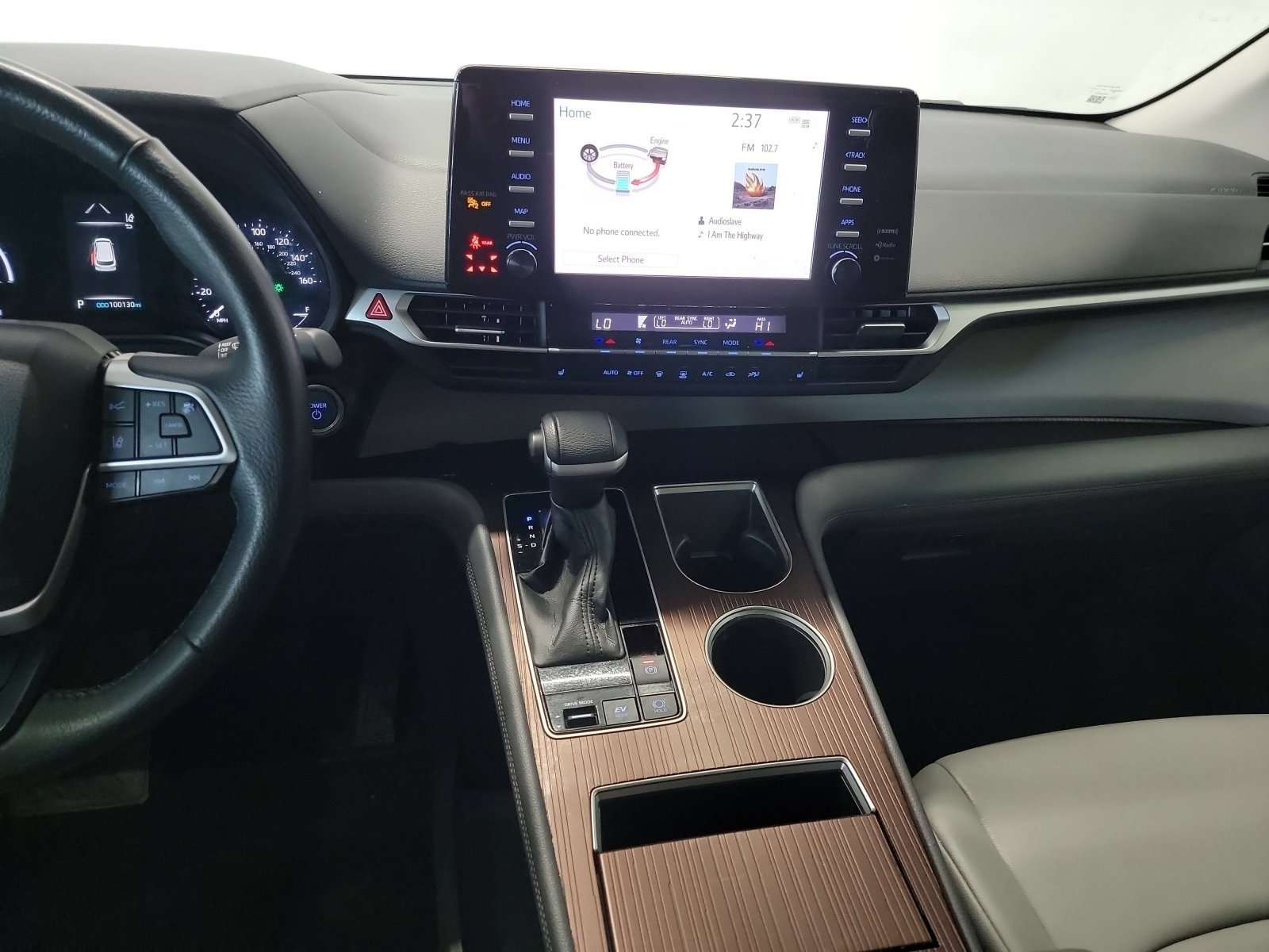 Used 2021 Celestial Silver Metallic Toyota XLE image 19