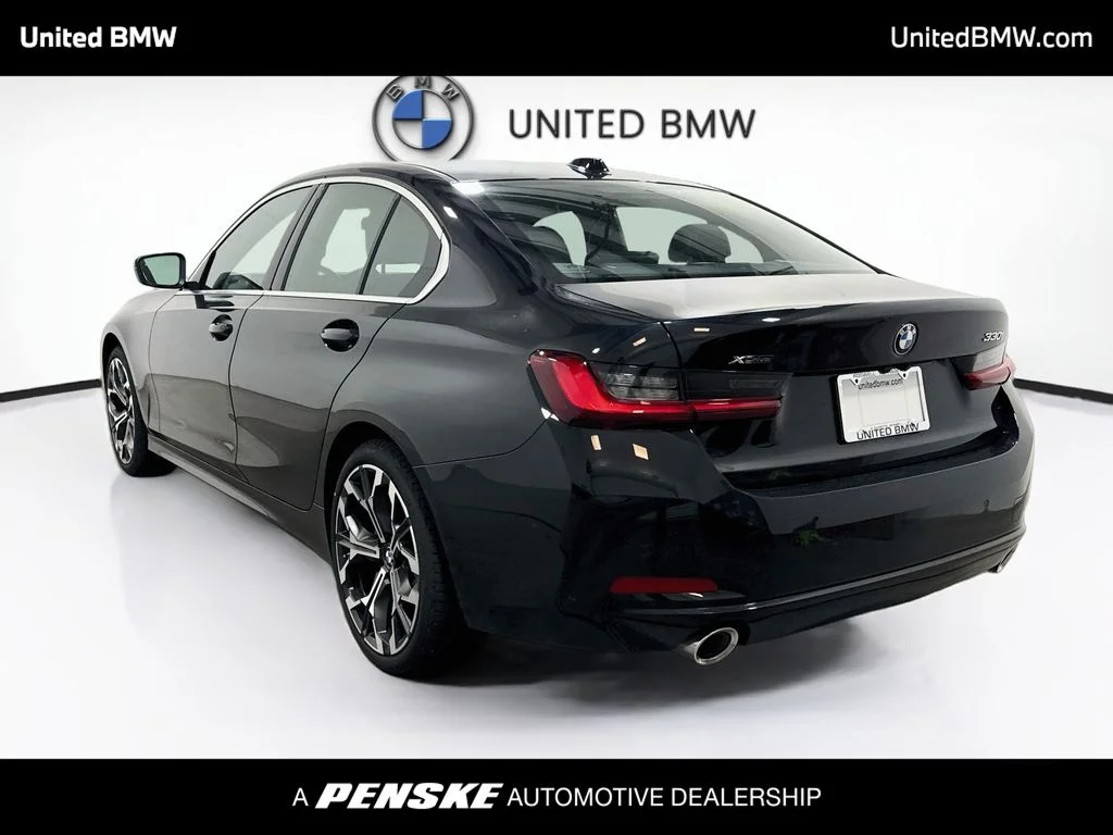 Certified Used 2026 Black Sapphire Metallic BMW 330i xDrive image 7
