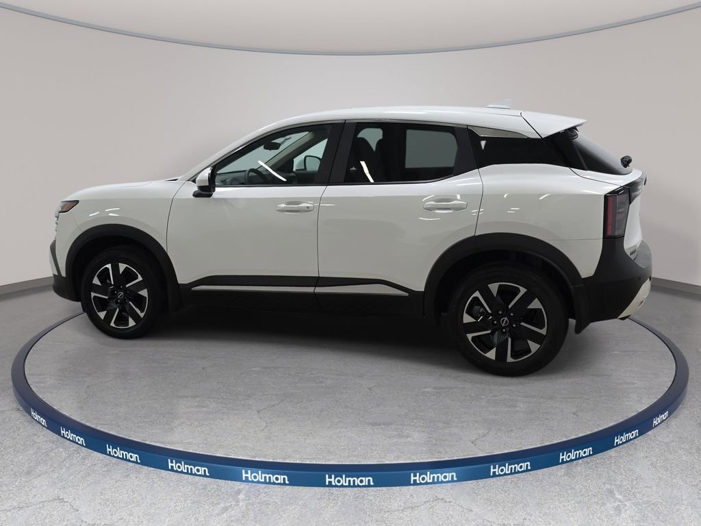 Used 2025 Aspen White Tricoat Nissan SV image 8