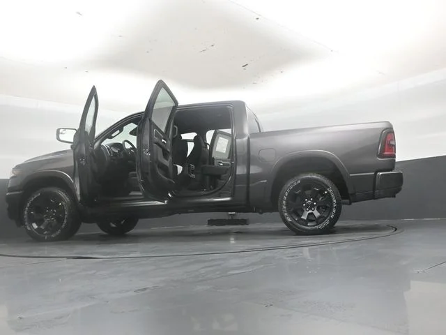 New 2026 Granite Crystal Metallic Clear-Coat Exterior Paint RAM Big Horn/Lone Star image 53